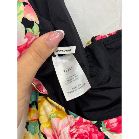 WeWoreWhat Ruched Floral Ruched One-Piece Swimsuit Multicolor Women's Size XS - Picture 5 of 5